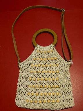 Handmade Macramé Crossbody Bag with Tan Accents Cream Beaded